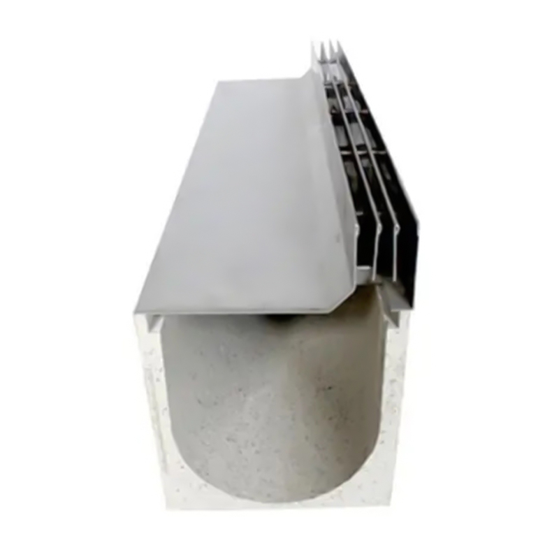 Precast drainage channel that is not easily clogged
