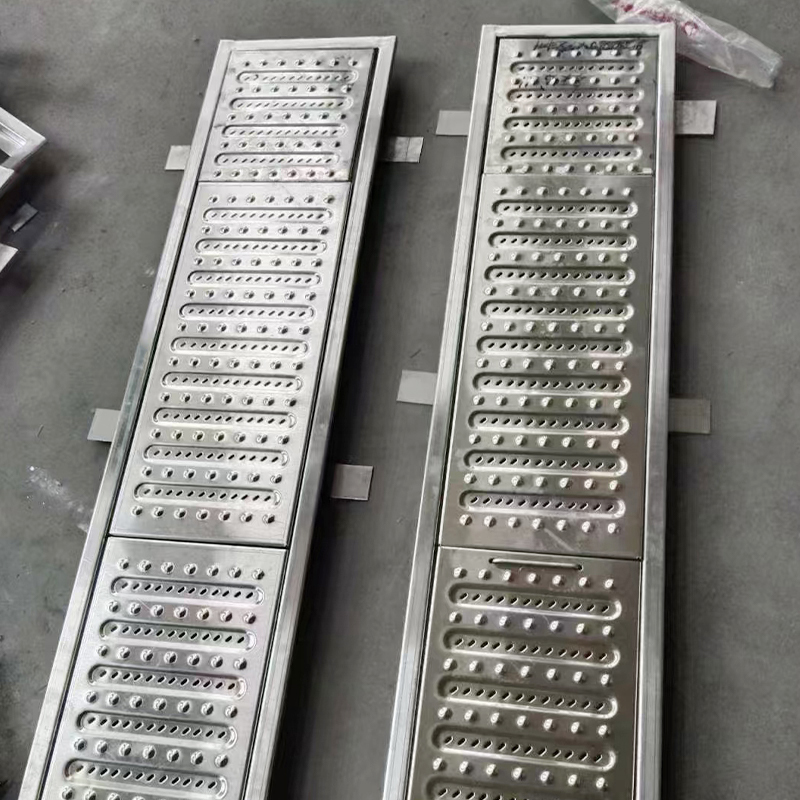 Shallow Concrete Drainage Channel: Types, Load Classes, and Installation Tips